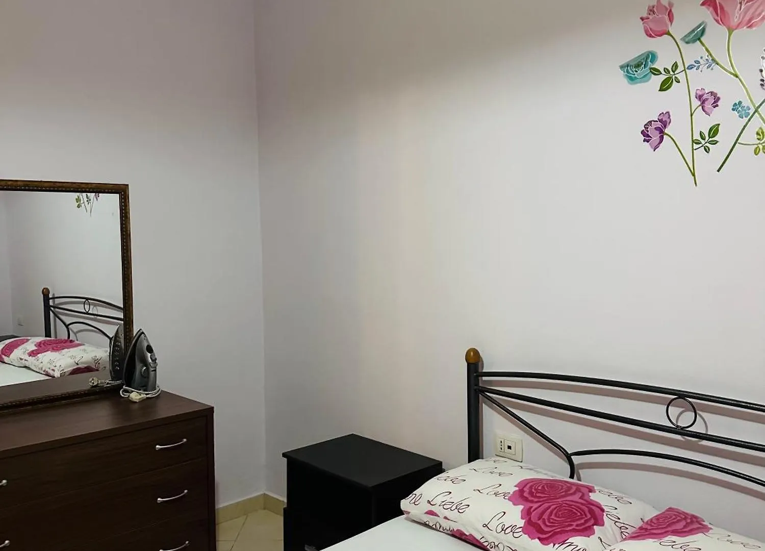 Lovely Seaview Apartment Sarande